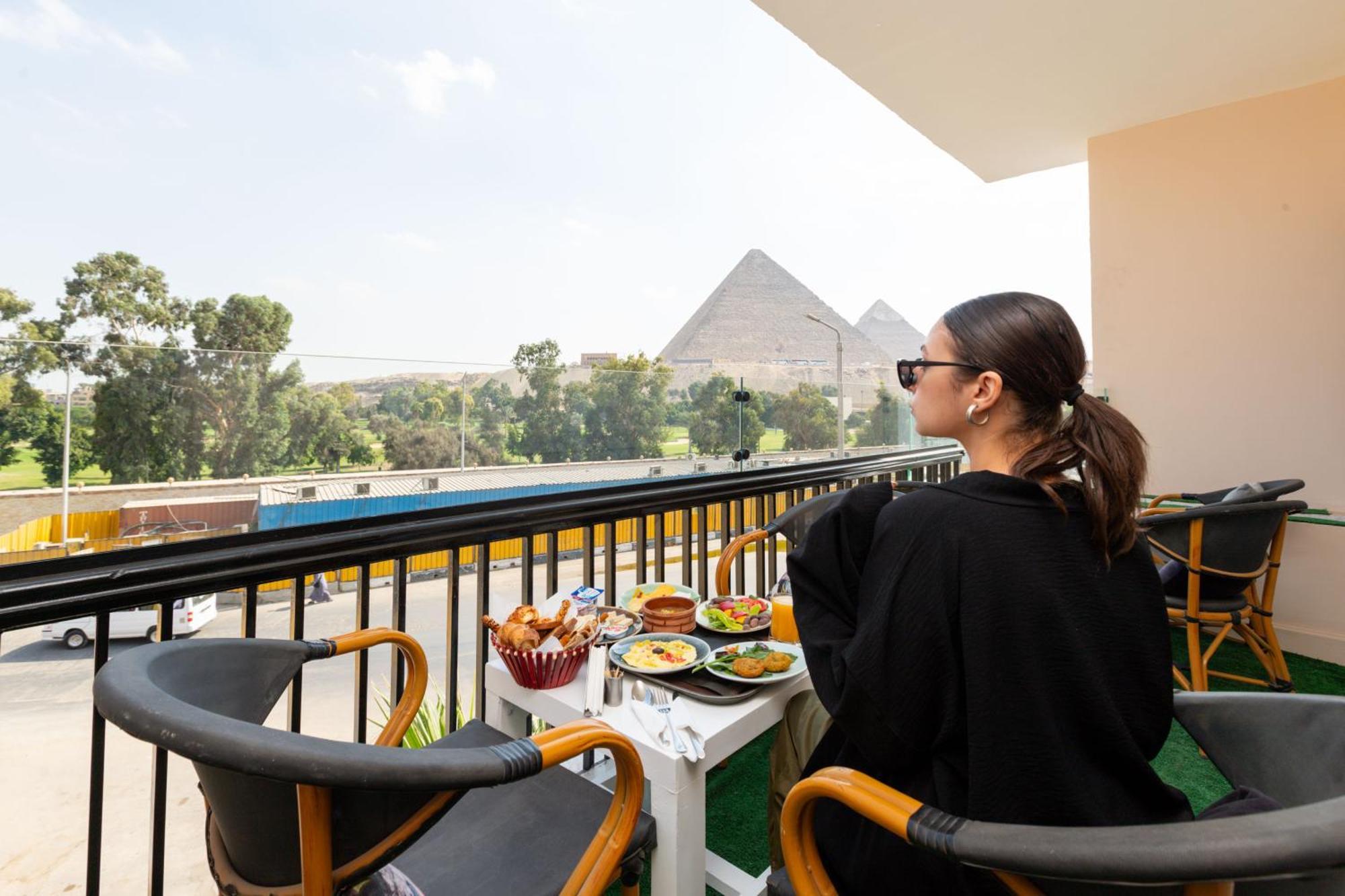 Kafret el-Gabal Maria Pyramids House酒店 外观 照片