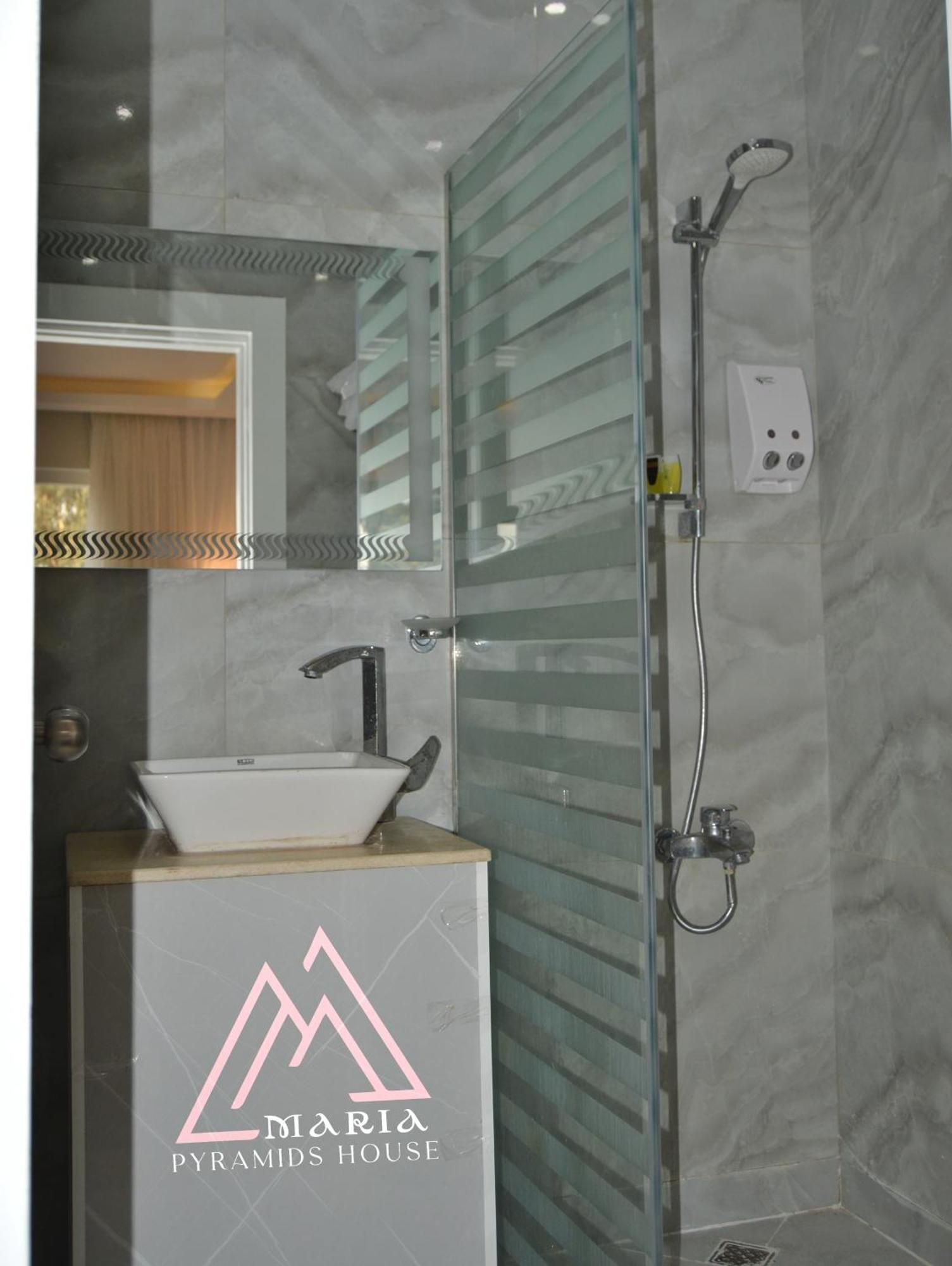 Kafret el-Gabal Maria Pyramids House酒店 外观 照片